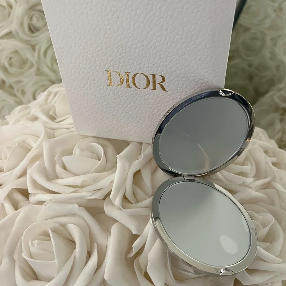 NEW Dior Beauty Pink and White Toile Compact Mirror with gift Box - Picture 2 of 10